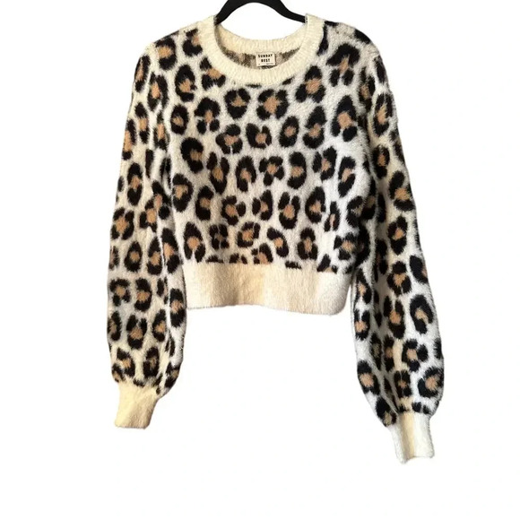 Sunday Best Sweaters - Leopard Print Pullover Sweater Crewneck Long Balloon Sleeve Fuzzy Knit